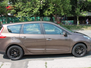 Renault Grand Scenic foto 4