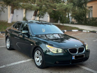 BMW 5 Series foto 2