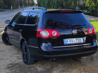 Volkswagen Passat foto 2