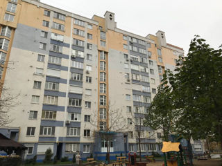 2-х комнатная квартира, 70 м², Буюканы, Кишинёв