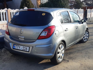 Opel Corsa foto 3