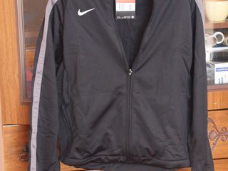Vind batnic Nike Competition jacket -270 lei foto 3