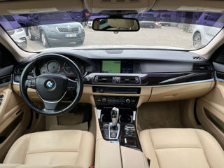 BMW 5 Series foto 9