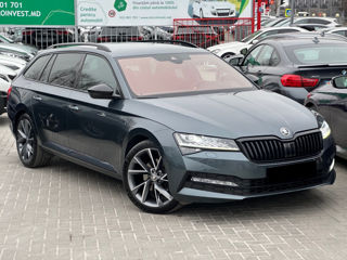 Skoda Superb foto 1