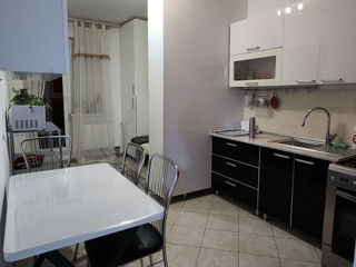 Apartament cu 1 cameră, 56 m², Centru, Chișinău foto 3