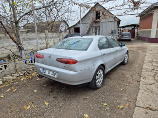 Alfa Romeo 166 foto 3