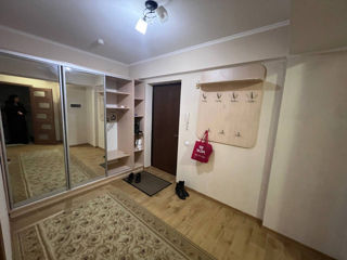 Apartament cu 1 cameră, 50 m², Buiucani, Chișinău foto 2