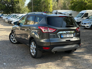 Ford Escape foto 4