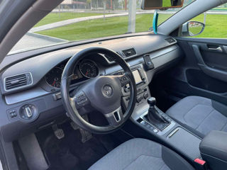 Volkswagen Passat foto 7