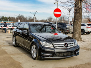 Mercedes C Class foto 2