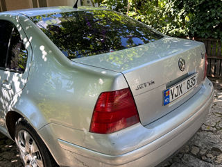 Volkswagen Jetta foto 5