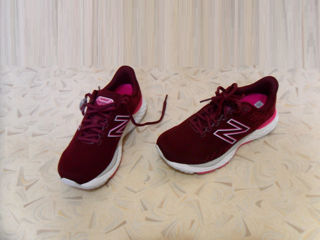 Кроссовки New Balance  (37 размер) foto 2