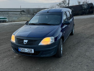 Dacia Logan foto 2