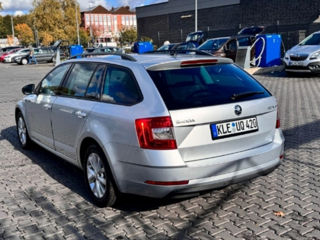 Skoda Octavia foto 4