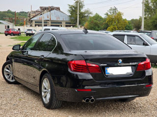 BMW 5 Series foto 2