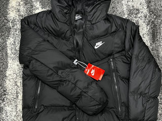 Scurta Nike puffer neagra