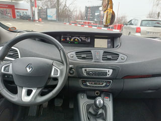 Renault Grand Scenic foto 6