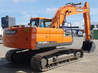 Excavator Doosan DX225LC Track / Экскаватор Doosan DX225LC Track foto 4