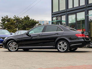 Mercedes E-Class foto 2