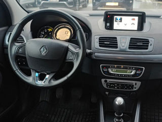 Renault Megane foto 12