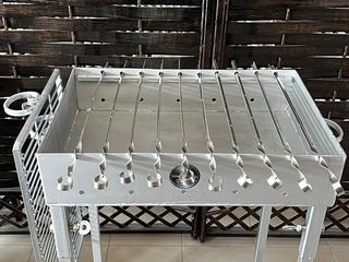 Mangal, balustrade din metal, scaune, copertine, paturi, porti , garduri, scrinciobe, etc.