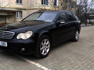 Mercedes C-Class