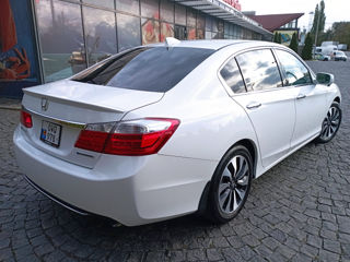 Honda Accord foto 6