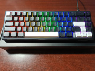 Tastatura mecanica Womier Red Switch 60% RGB foto 1