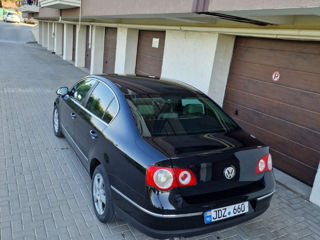 Volkswagen Passat foto 3