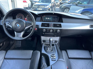 BMW 5 Series foto 9