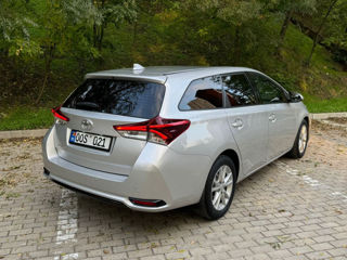 Toyota Auris foto 5