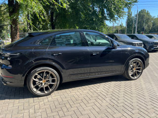 Porsche Cayenne Coupe foto 7