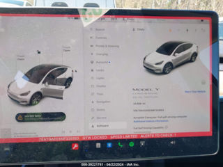 Tesla Model Y foto 8