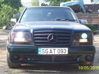 Mercedes Series (W124) foto 5