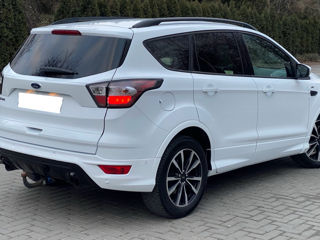 Ford Kuga foto 4