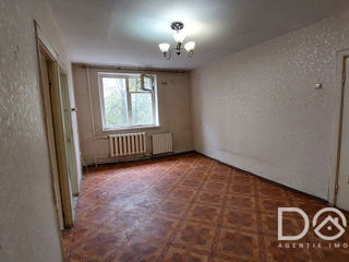 Apartament cu 3 camere, 53 m², Buiucani, Chișinău foto 2