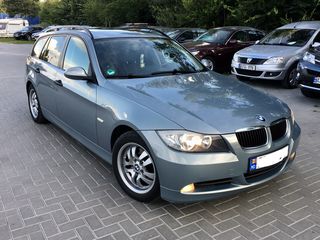 BMW 3 Series foto 5