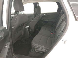 Ford Kuga foto 9