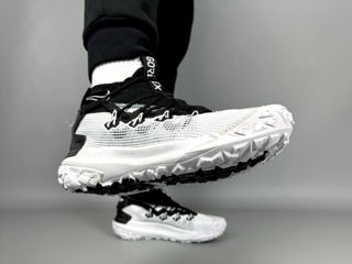 Nike ACG Mountain Fly Black White Gore Tex foto 2