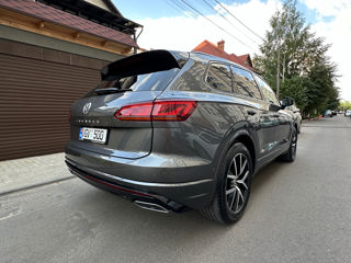 Volkswagen Touareg foto 6