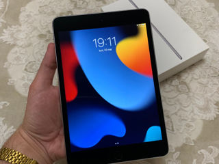 Apple iPad mini 4 128GB Wi-Fi 7.9inch Space Gray foto 0