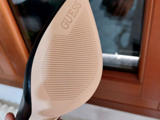 Guess foto 6