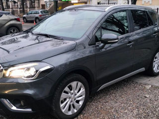 Suzuki SX4 foto 2