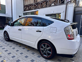 Toyota Prius foto 2