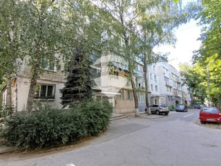 Apartament cu 3 camere, 70 m², Poșta Veche, Chișinău