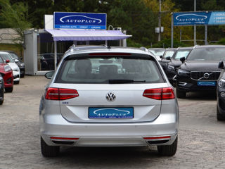 Volkswagen Passat foto 18