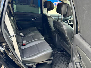 Renault Grand Scenic foto 6