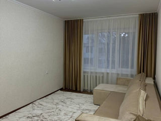 Apartament cu 2 camere, 54 m², Botanica, Chișinău foto 4