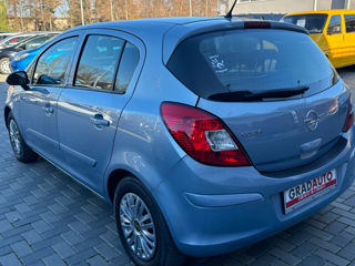 Opel Corsa foto 8