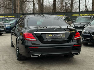 Mercedes E-Class foto 5